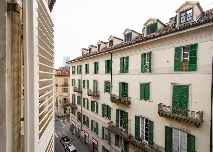 Apartment Vista Sui Tetti - 6 Minuti Da Porta Susa - Wifi