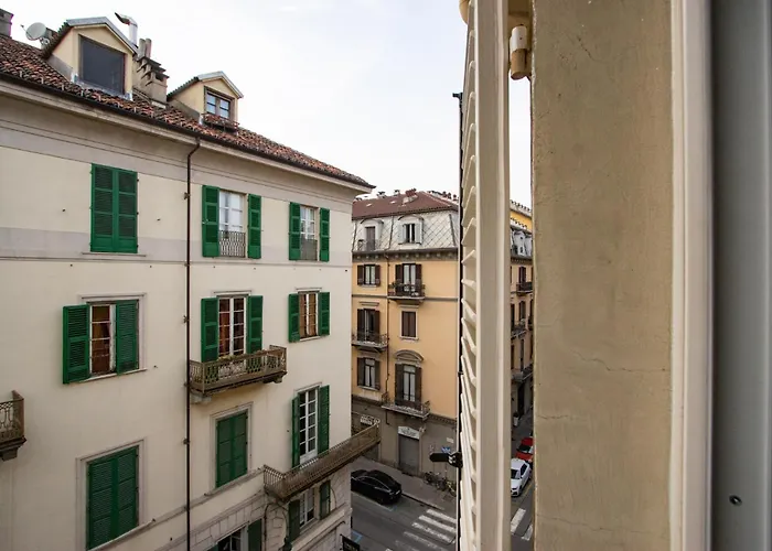 Apartment Vista Sui Tetti - 6 Minuti Da Porta Susa - Wifi Turin