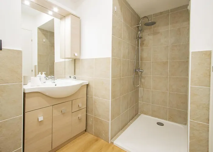 Apartment Vista Sui Tetti - 6 Minuti Da Porta Susa - Wifi *
