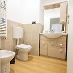 Vista Sui Tetti - 6 Minuti Da Porta Susa - Wifi Apartament *