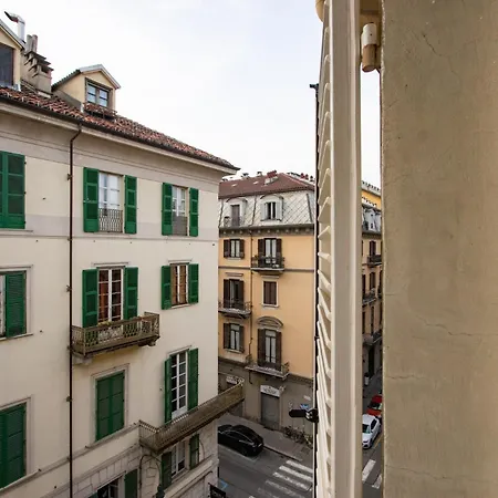 Apartament Vista Sui Tetti - 6 Minuti Da Porta Susa - Wifi Turyn